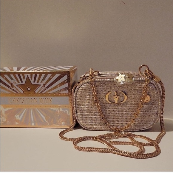 Dior Gold Gold Pouch - Picture 3 of 10